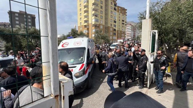 Kahramanmaraş ta saldırı sonrası okullara 2 gün ara!