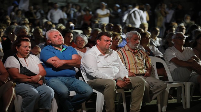 Seferihisar'da basın özgürlüğü konuşuldu: Meslek onuru ayaklar altına alındı!