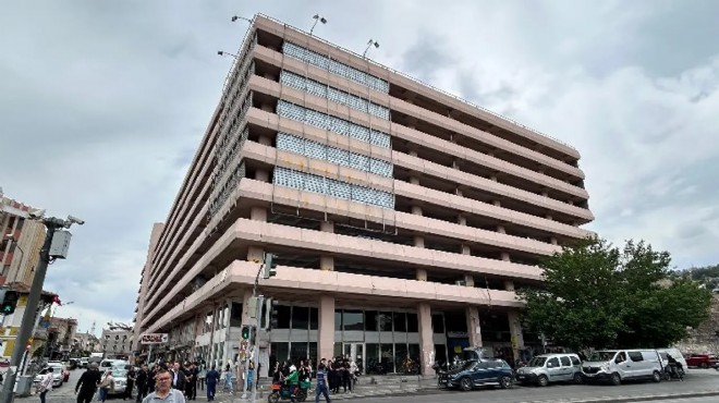 Şehir plancılarından ‘otopark’ tartışmasında Büyükşehir’e tam destek!