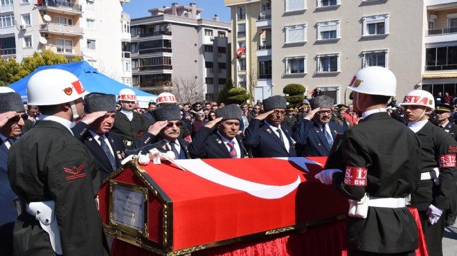 Yürek yakan veda: İzmir şehidini uğurladı