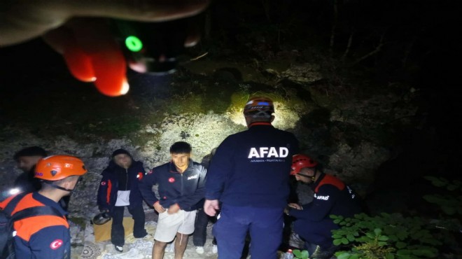Şelale bölgesinde kaybolan 4 genç bulundu