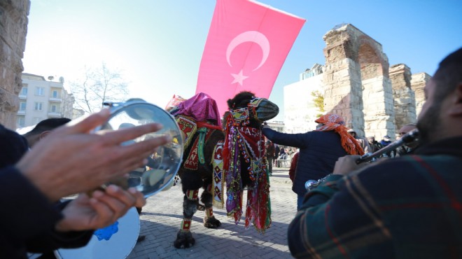 Selçuk ta büyük şölen yola çıktı:  Altın Havan  sahibini buldu