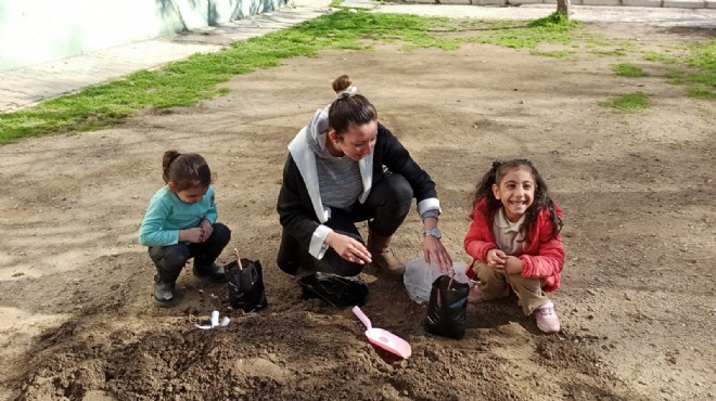 Selçuk un çocukları toprakla büyüyor!