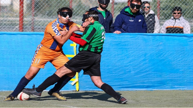 Sesi Görenler Futbol 1. Ligi'nde şampiyon İzmir'den!