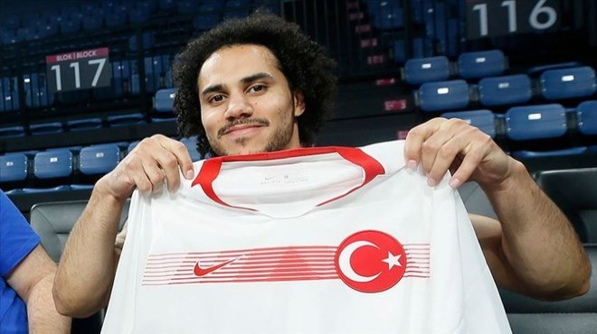 Shane Larkin Türkiye Milli Takımı'nda