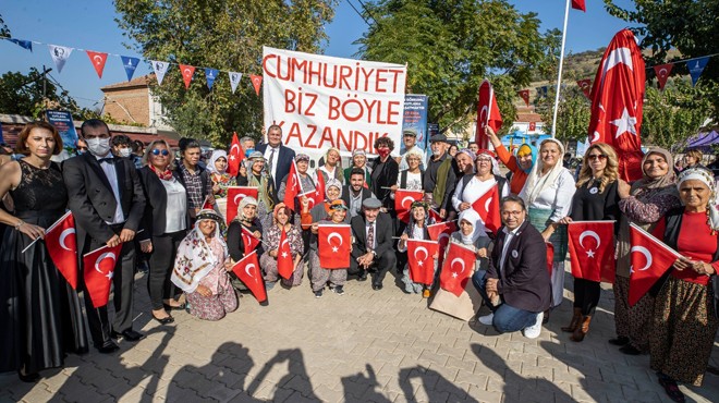 Soyer 29 Ekim i o köyde kutladı: Cumhuriyeti alın teri ve zekamızla yaşatıyoruz