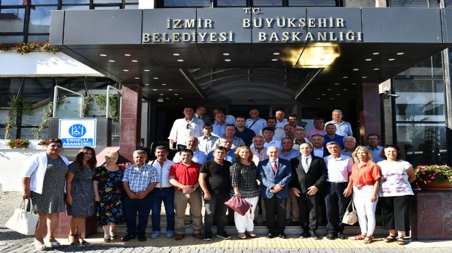 Soyer Urla'nın muhtarlarını ağırladı: Yol arkadaşlığı yapacağız