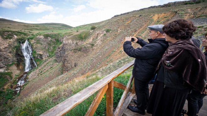 Soyer'in doğu turu tam gaz... Kars mesajları: Bu memleketin insanlarının bize ihtiyacı var