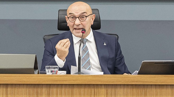 Soyer'den bütçe oturumuna damga vuran konuşma: İzmir düşman toprağı değil!