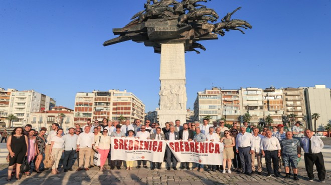 Srebrenitsa kurbanları Konak’ta anıldı