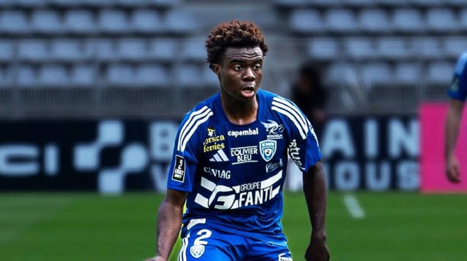 Süper Lig devinin yeni transferi imza için geliyor!