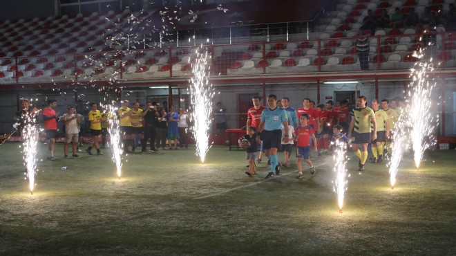 Süper Lig hakemleri Bayraklı da yarıştı!