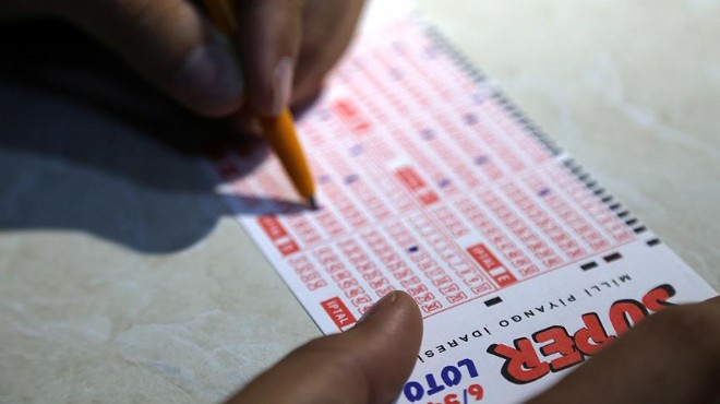 Süper Loto da dev ikramiyeyi kazanan kupon İzmir deki bayide oynandı