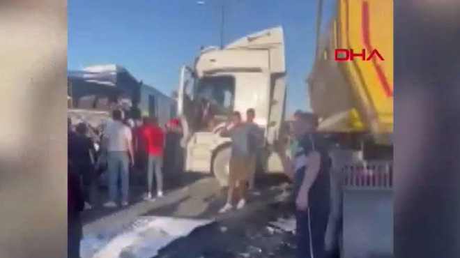 TEM Otoyolu nda zincirleme kaza: Ölü ve yaralılar var