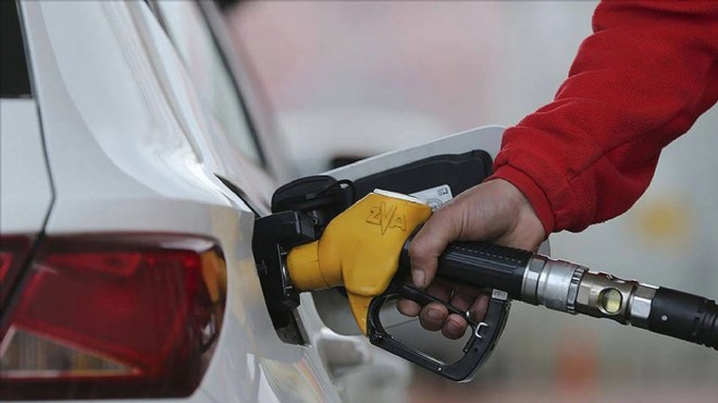 Tabela değişiyor: Benzine zam geliyor