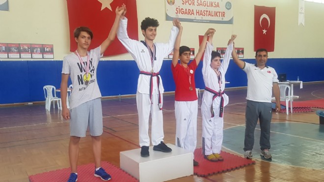 Taekwondada Bayraklı rüzgarı!