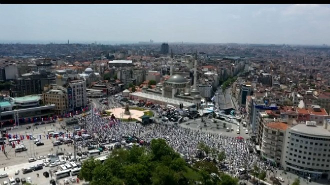 Taksim Camii'nde ilk namaz kılındı