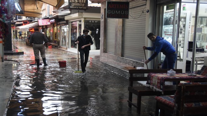 Tarihi Çarşı'da altyapı isyanı!