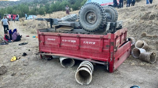Tarım işçilerini taşıyan traktör devrildi: 1 ölü