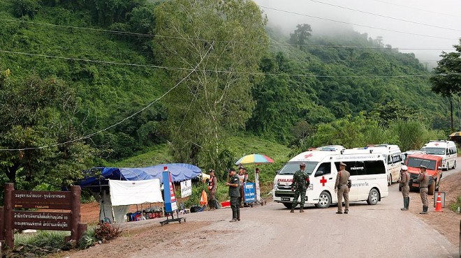 Tayland'da mutlu son: 12 çocuk ve antrenör kurtarıldı