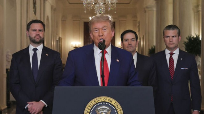 Trump: İran da neden bir rejim değişikliği olmasın?