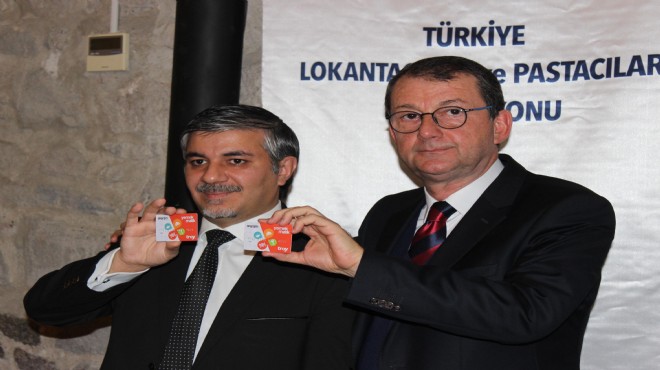 Türkiye'nin yerli ve milli ilk 'Yemekmatik' kartı İzmir'de tanıtıldı