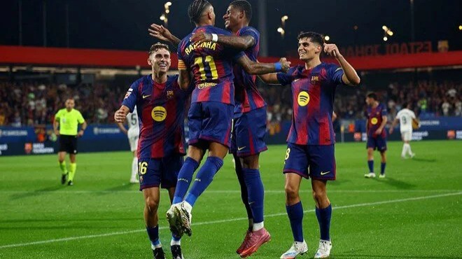 UEFA dan futbol tarihine geçecek karar