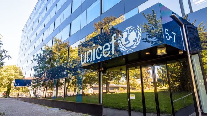 UNICEF ilk kez İngiltere deki çocuklara yardım edecek