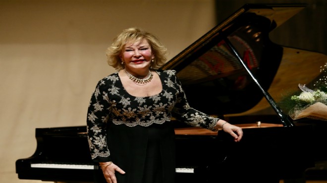 Ünlü piyanist Gülsin Onay Karşıyaka’da sahne alacak