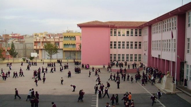 Utanç protestosunda flaş gelişme: Müdür açığa alındı