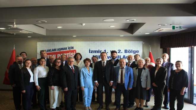 Vatan Partisi İzmir 28. Dönem milletvekili adaylarını tanıttı