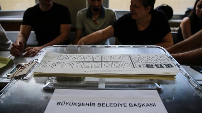 Ve İstanbul'da oy verme işlemi başladı
