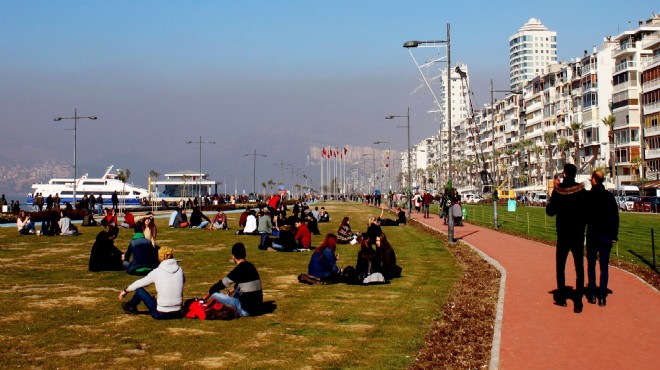 İzmir in nüfus röntgeni: Kaç kişi oldu?