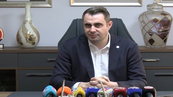 YENİ Partili Güç ten  Cemil Tugay  eylemi açıklaması: İzmir deki en büyük tepkiydi!
