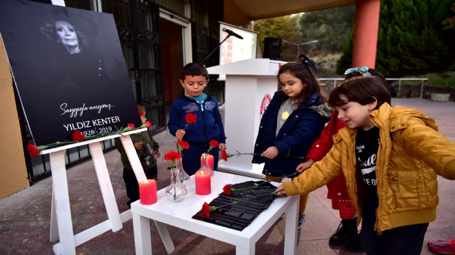 Yıldız Kenter adını taşıyan sahnede anıldı