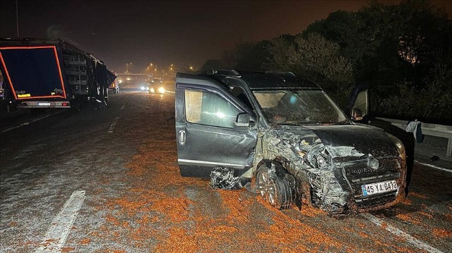 Yola salça döküldü, 18 araç çarpıştı!