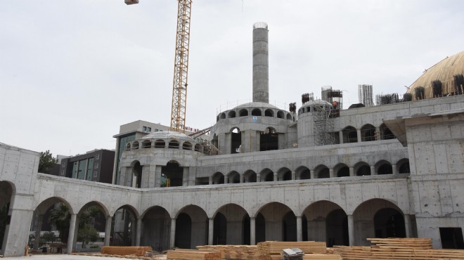 Yüzde 90'ı tamamlandı: İzmir'e 15 bin kişilik cami