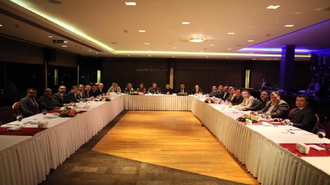Zeybekci İzmir de başkan adaylarıyla buluştu... Ne mesaj verdi?