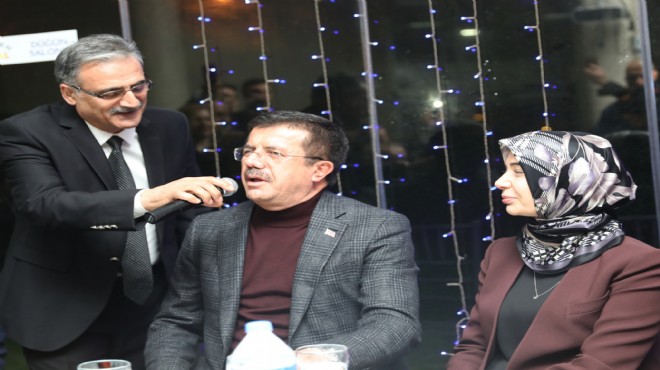 Zeybekci den renkli seçim mesaisi: Türkü söyledi!