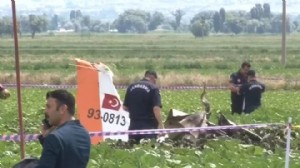 Eğitim uçağı düştü: İki pilot şehit oldu!