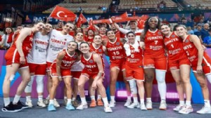 Potanın Perileri çeyrek finalde!