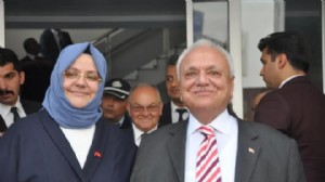 2 eski bakan kazada yaralandı, soruşturma başlatıldı!