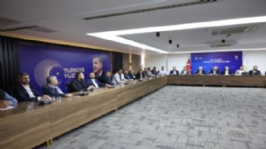 AK Parti İzmir'de yerel yönetimler zirvesi