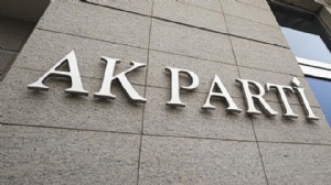 AK Parti'de 4 il başkanı görevden alındı