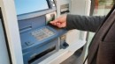 ATM'den para çekerken dikkat: Kartları çalıyorlar!