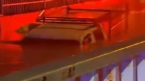 Acı haber: Alt geçitte mahsur kalan sürücü hayatını kaybetti