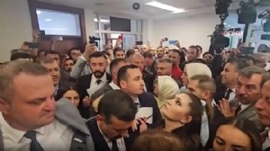 Adalet Komisyonu’nda 'süreç yasası' gerginliği