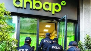 Ahbap soruşturması: Firari noterde yakalandı!