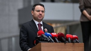 Akın Gürlek'ten 'Rasim Ozan Kütahyalı' açıklaması