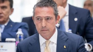 Transfer açıklaması: 2 kanat, 1 orta saha...